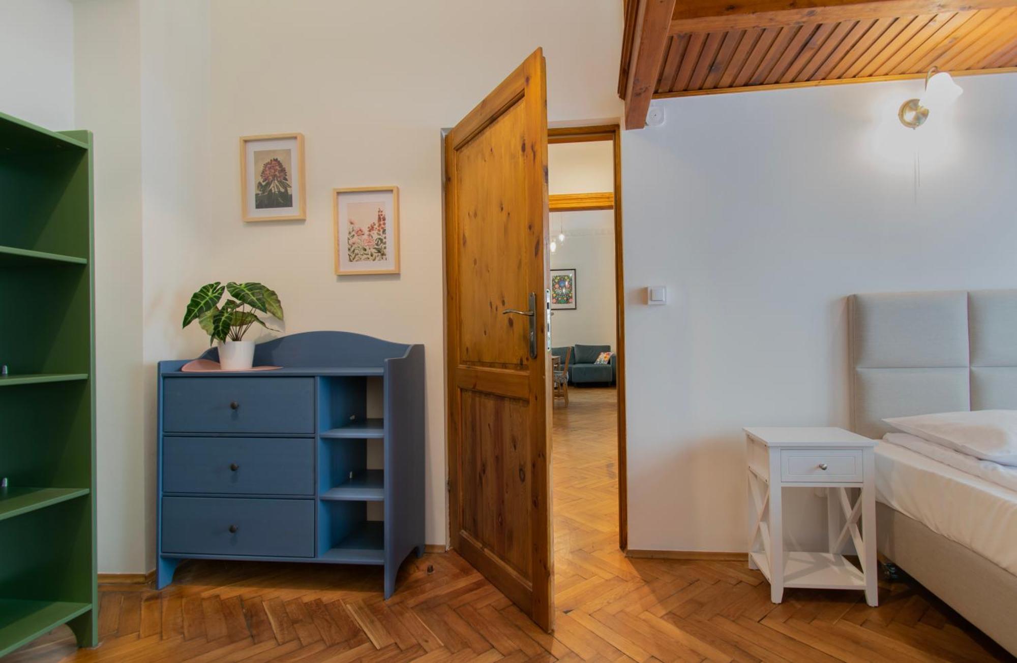 Ground Floor Family Apartment Krakow Bagian luar foto