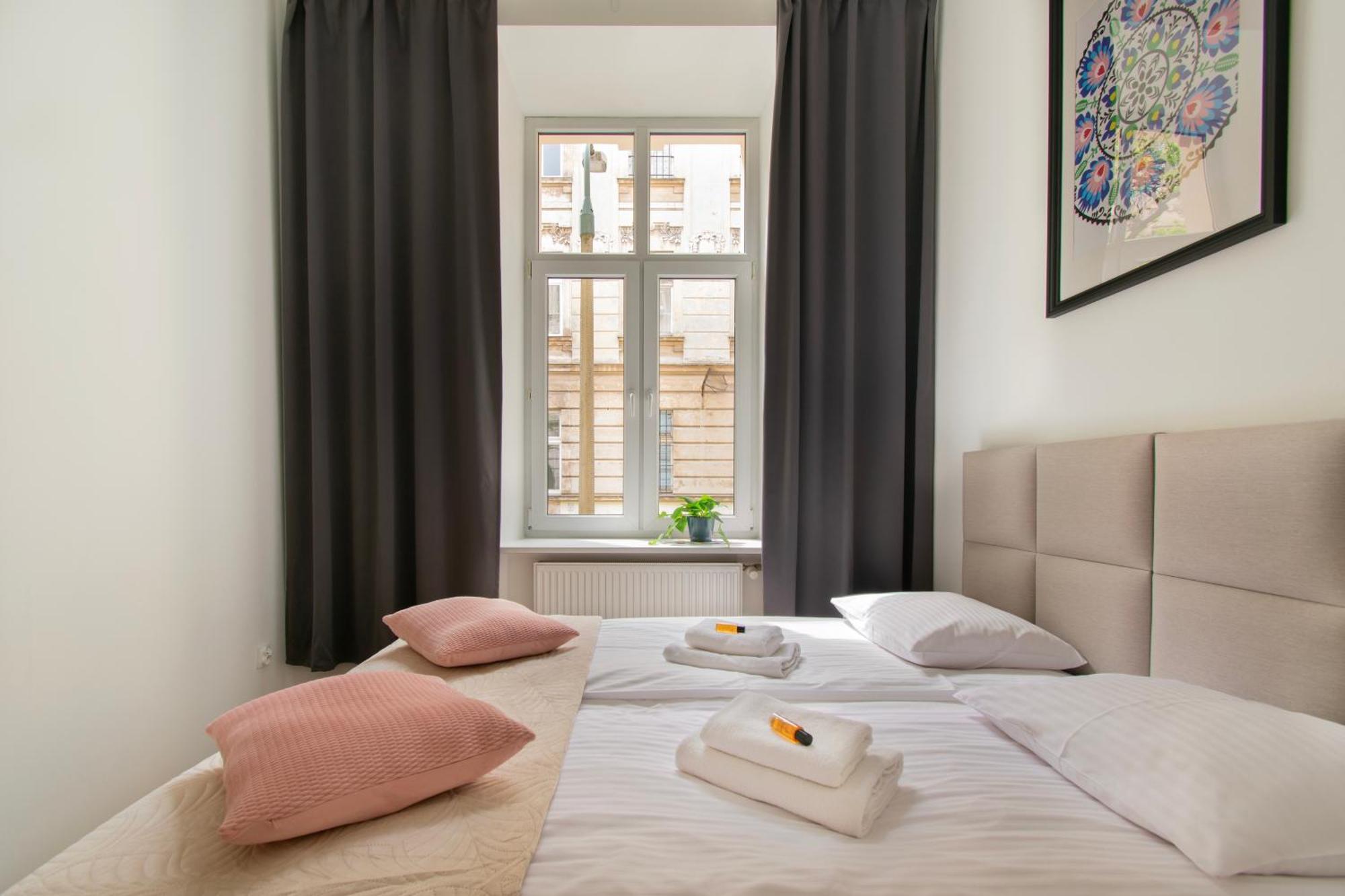 Ground Floor Family Apartment Krakow Bagian luar foto