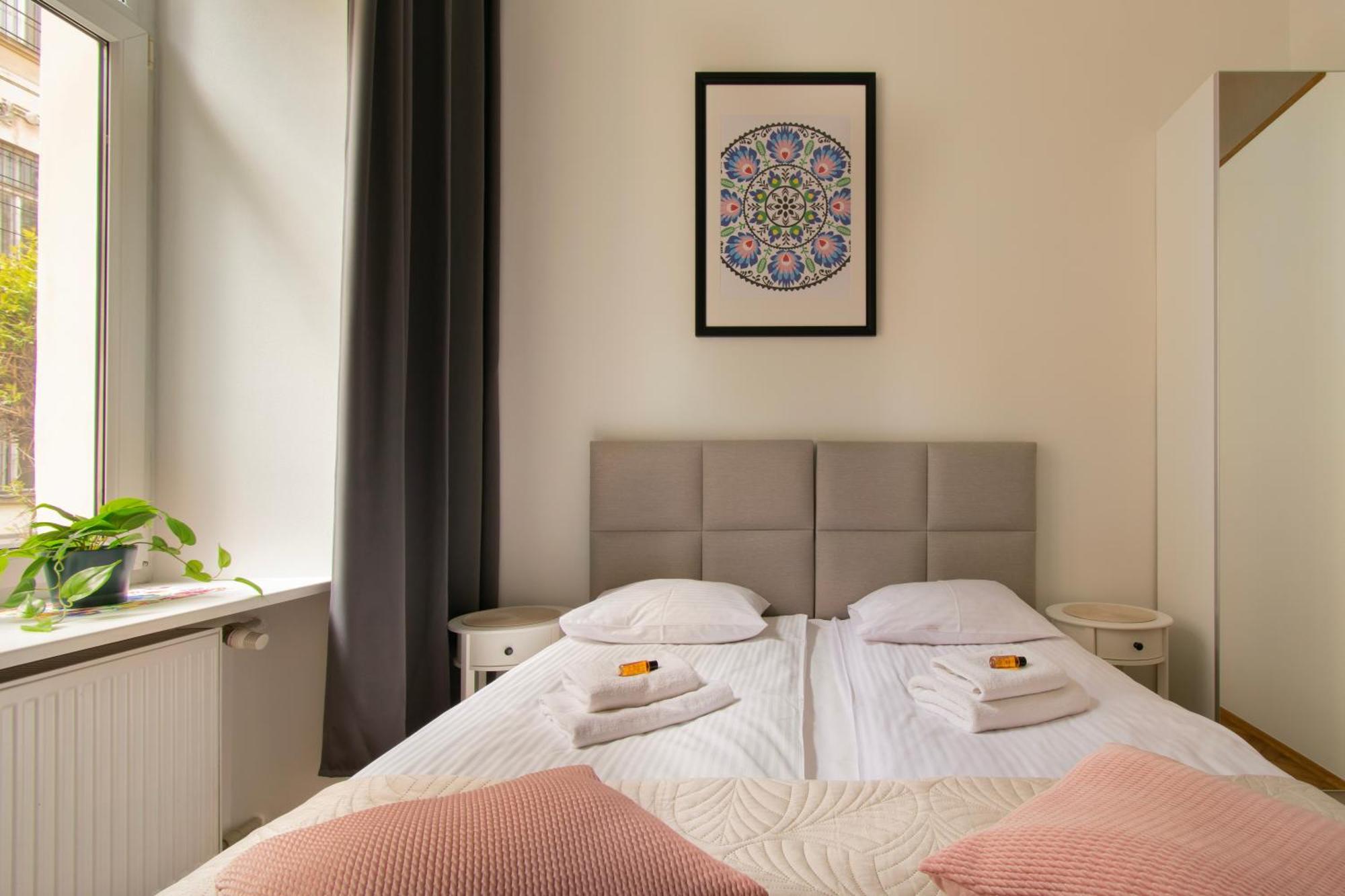 Ground Floor Family Apartment Krakow Bagian luar foto